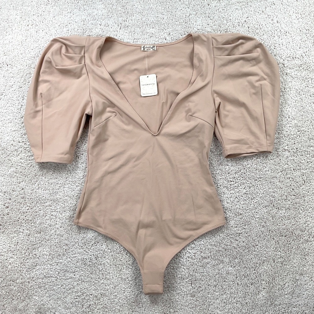 Free People Intimately Sweet Nothings Bodysuit Taupe Puff Sleeve Deep V XS NEW